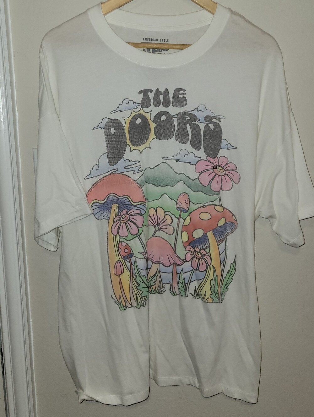 American Eagle White 'The Doors' Graphic Band Tee with Pastel Mushroom Print